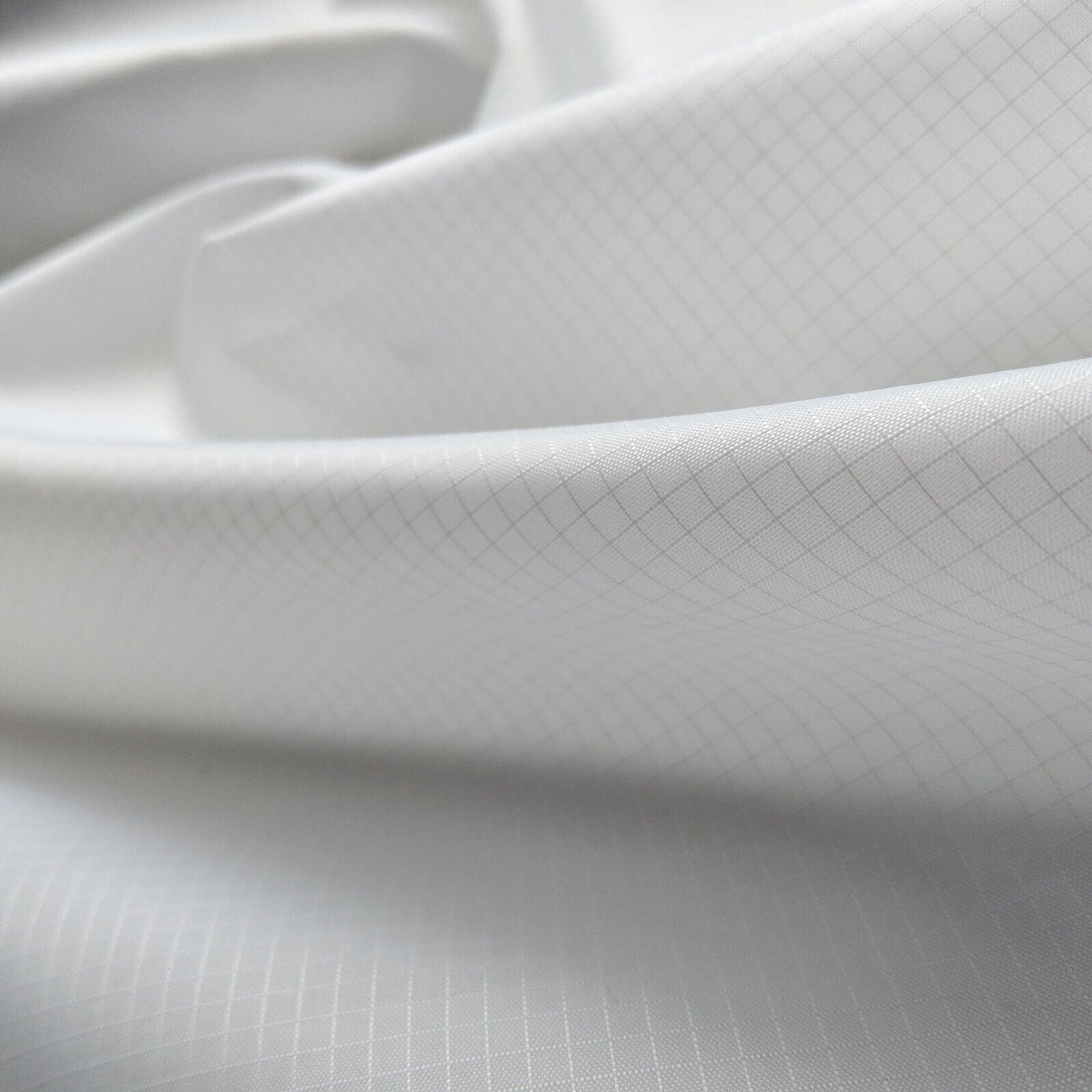Sublimationsgewebe – RipStop – 100 % auf Polyesterbasis, vorbereitet für Druckgewebe